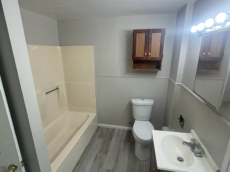 519 Steward Ave — Photo 9
