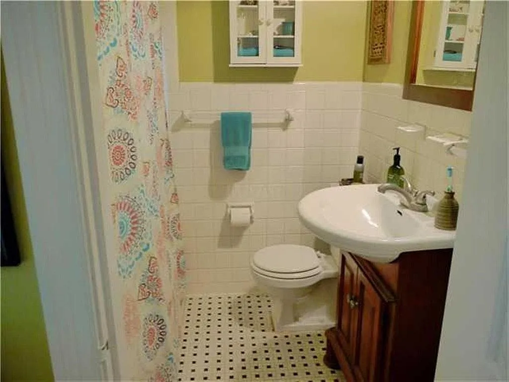 328 S Fenwick Road — Photo 2