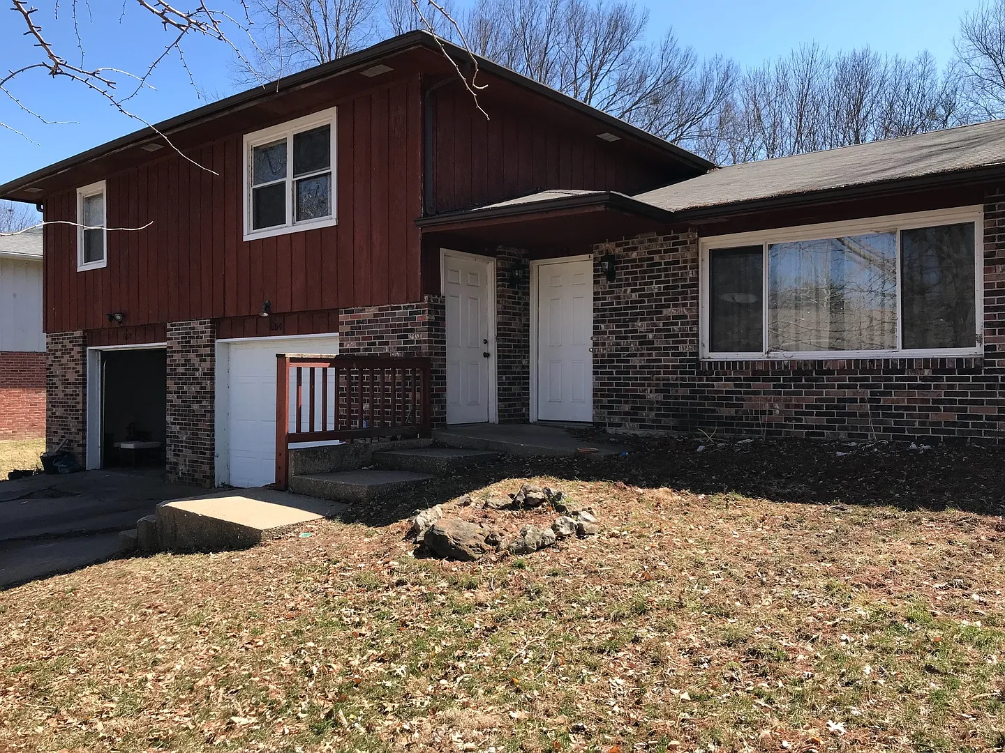 652-654 Pear Tree Circle — Photo 4