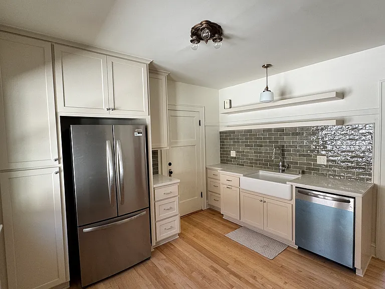 4933 W Wells St #4933 — Photo 1
