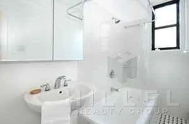 Rented by Hillel Realty Group