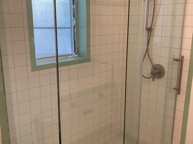 1234 N Laurel Ave — Photo 20