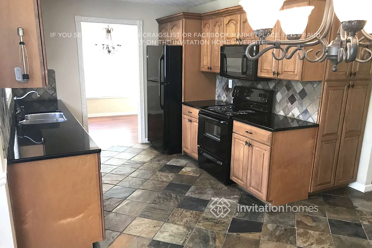 1065 Grayson Oaks Dr Lawrenceville, GA 30045 — Photo 3