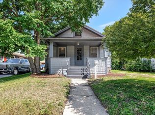 708 W Maple St, Champaign, IL 61820