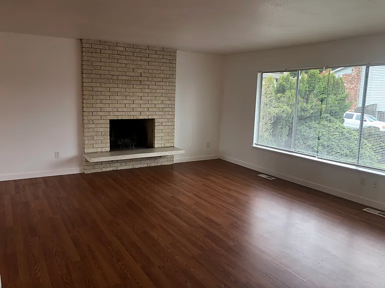33026 36th Ave SW — Photo 4