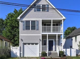11 Wildwood Ave, Milford, CT 06460