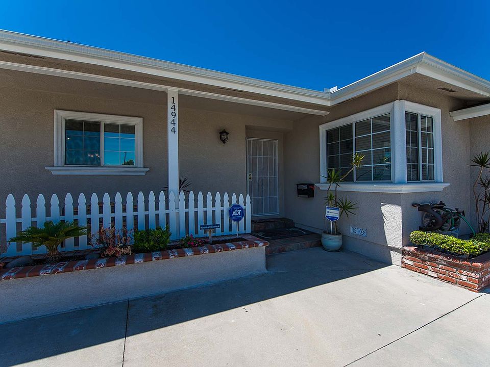 1st image of 14944 San Feliciano Dr