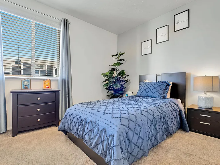 The Pointe at Northridge — Photo 33