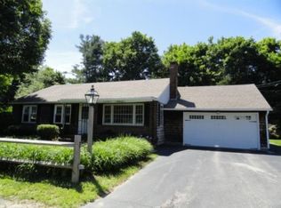 7 Philbrook Ter, Hampton, NH 03842