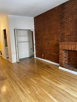 Rented by Compass | media 16