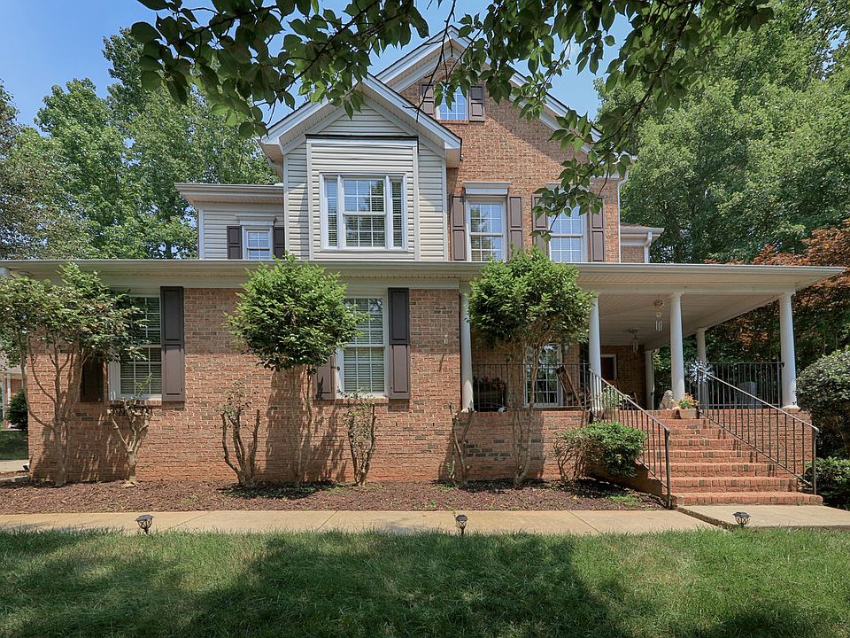 1st image of 104 Jib Ln