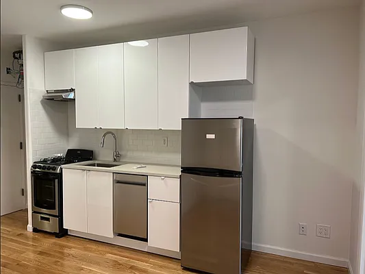 Rented by Corcoran | media 7