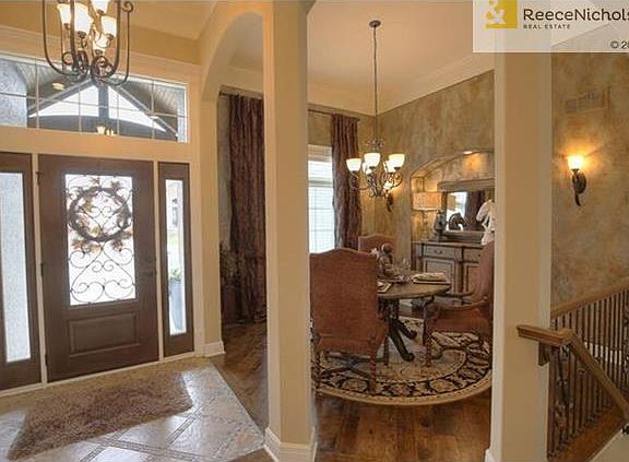 Wellington Foyer - Photo of Model - Floorplan may not be exact