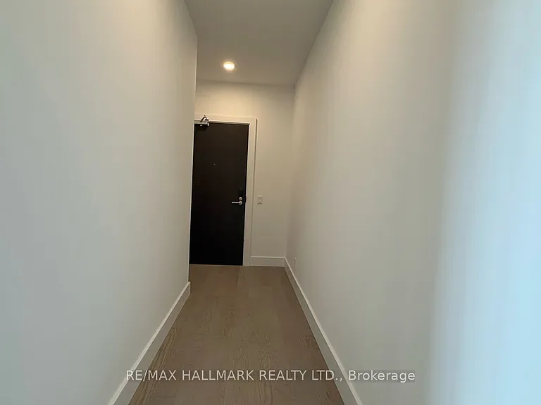 6 Greenbriar Rd #513 — Photo 3