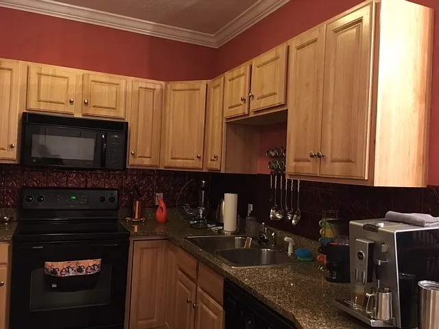 2627 Suncrest Village Cir — Photo 10