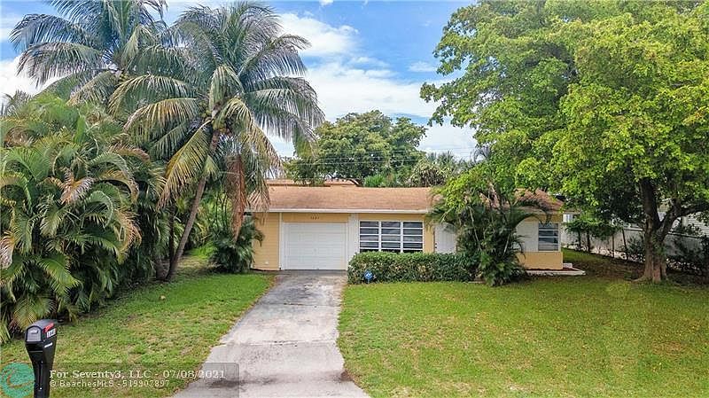 1st image of 1641 NE 32nd Pl