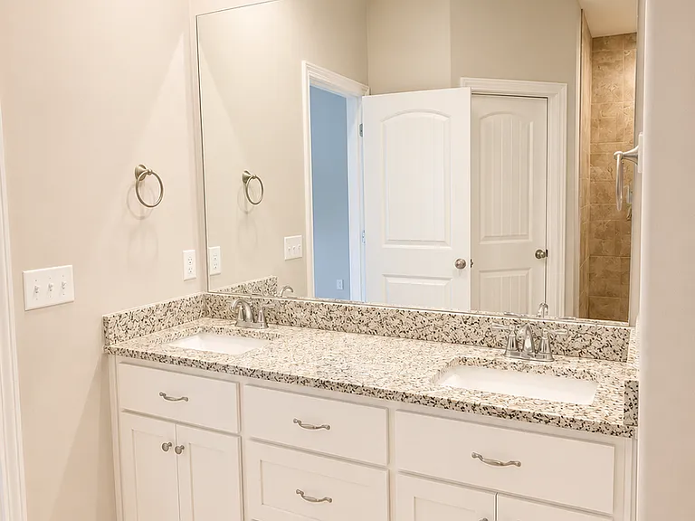 103 Marshall Ct — Photo 16