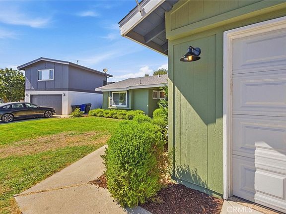 3rd image of 731 Moonstone Ct