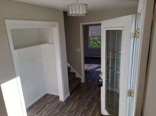 8120 Manor Dr, Fort Wayne, IN
