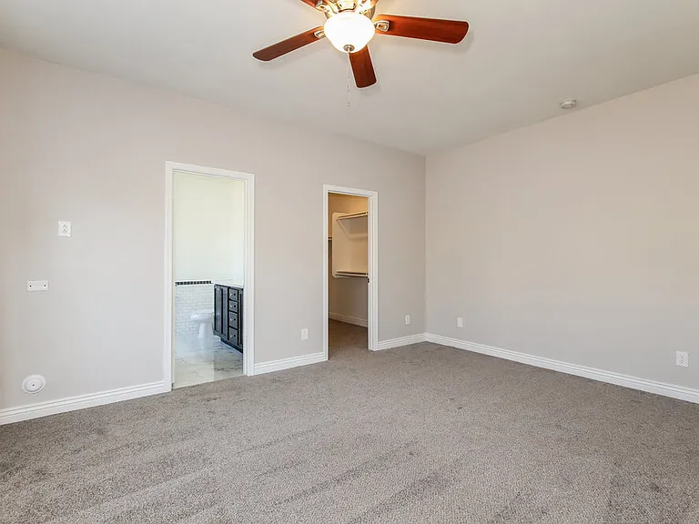 14576 W Gelding Dr — Photo 8