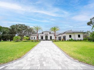 10650 SW 26th Ct, Davie, FL 33328