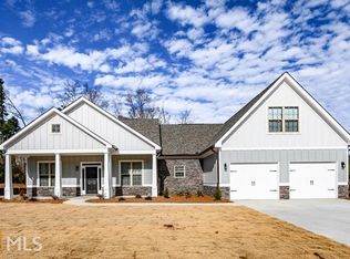 17 Greystone Way, Cartersville, GA