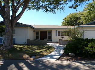 1600 Fairington Ln, Modesto, CA 95355