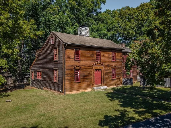 145 Fort Defiance Rd, Fort Defiance, VA 24437