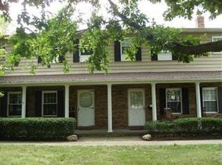 8250 Deepwood Blvd UNIT 5, Mentor, OH 44060