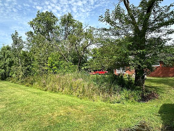 3rd image of 8740 W Emerson St
