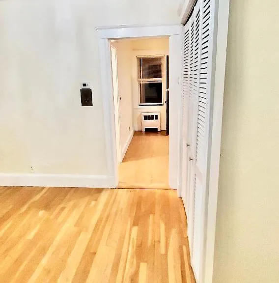 43 Eddie St #2R — Photo 6