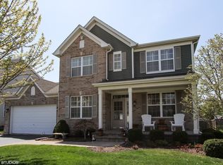 2582 Portage Ave, Wauconda, IL 60084