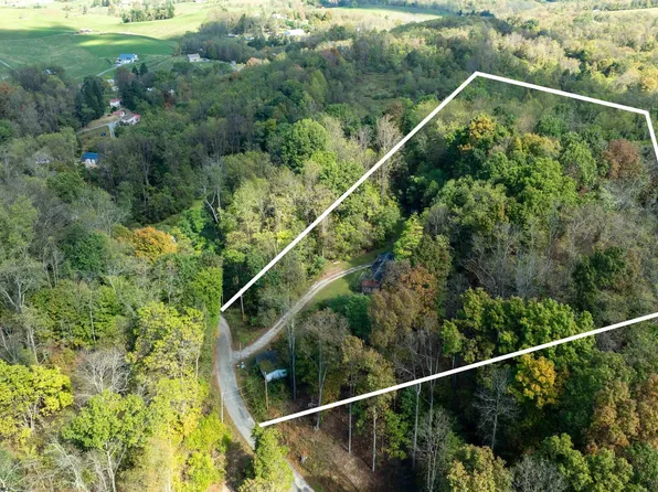 195 Dawson Rd, Morgantown, WV 26501