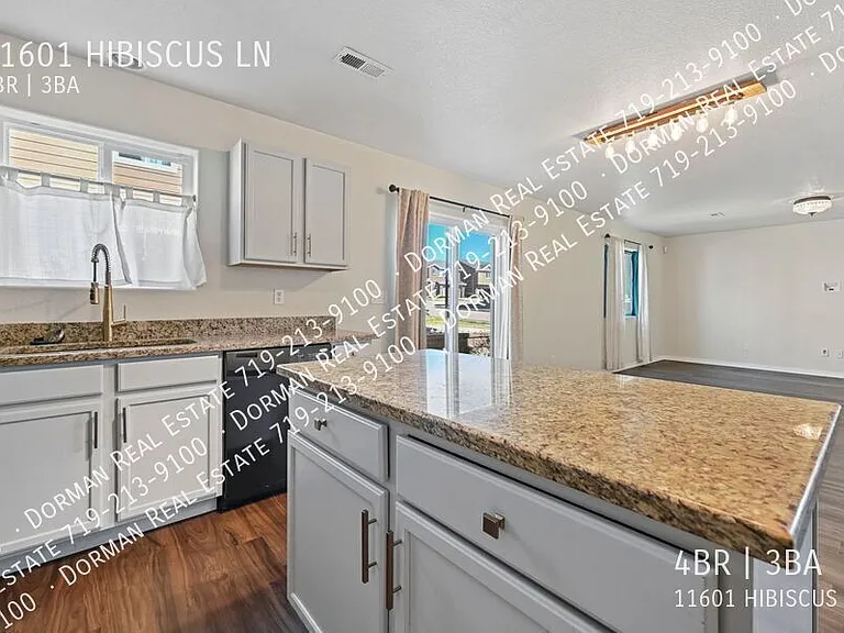 11601 Hibiscus Ln — Photo 14