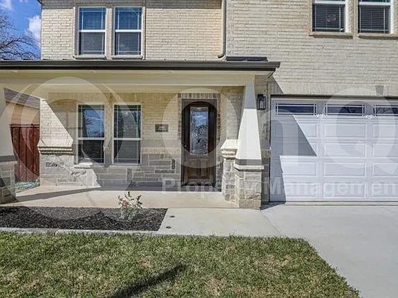 3rd image of 2055 Angelina Dr