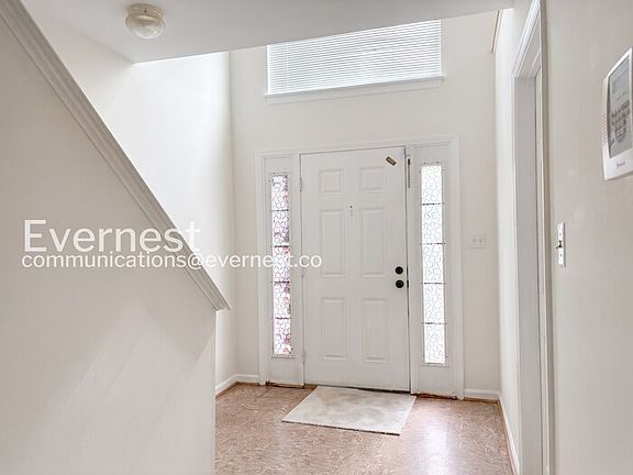 3rd image of 1101 Highpointe Blvd