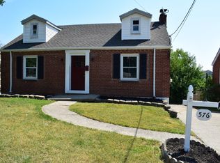 576 Orchard View Pl, Cincinnati, OH