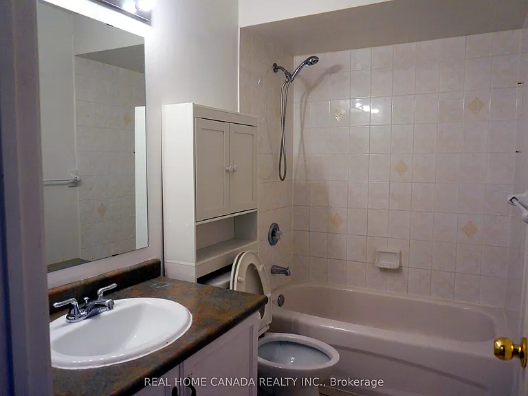 80 Acorn Pl #54 — Photo 9