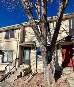 17675 E Loyola Drive  Unit E, Aurora, CO, 80013