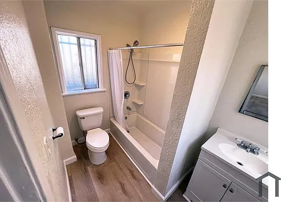 2915 W Florence Ave — Photo 20