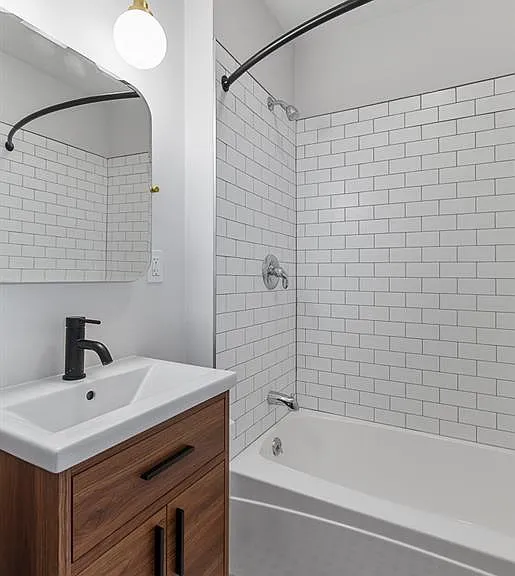 30 Trumbull St — Photo 20