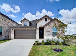 2829 Maximilian Ln, New Braunfels, TX 78130