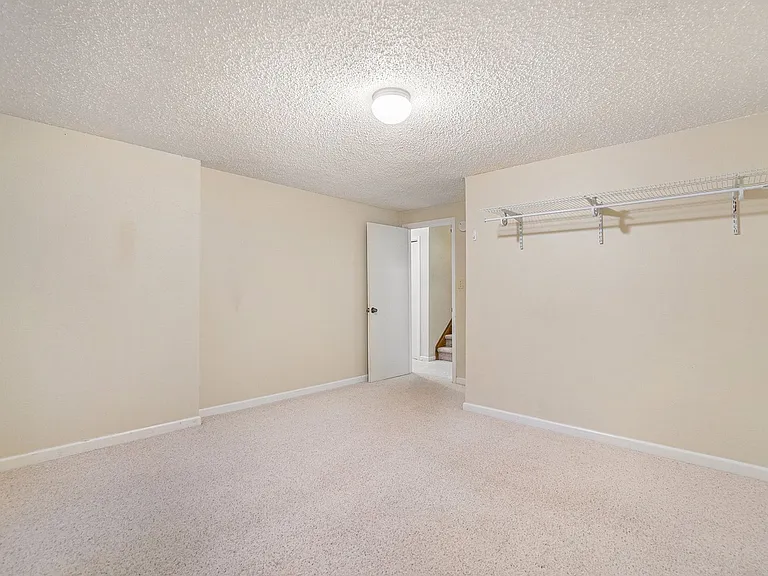 1339 Village Park Ct — Photo 16