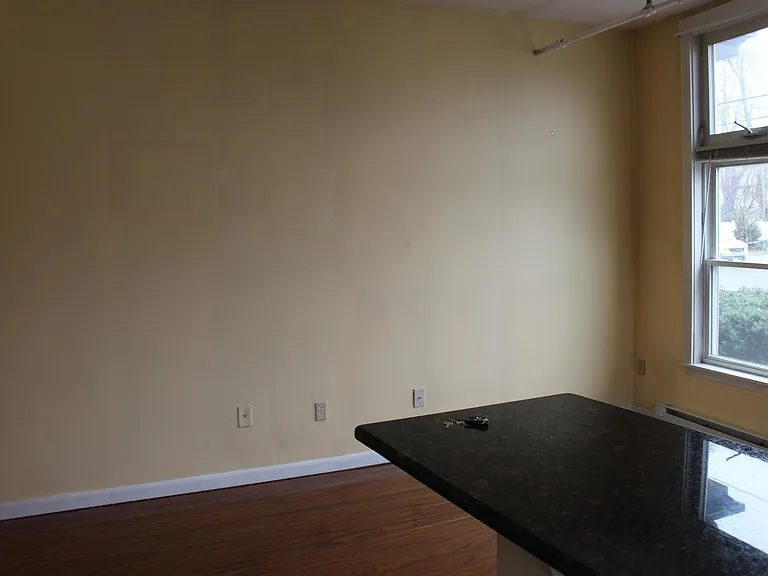 12 Walnut St #1 — Photo 14