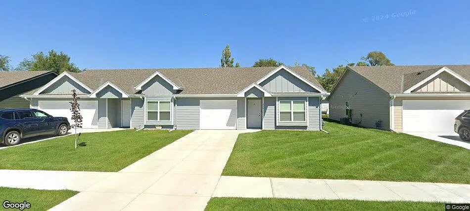 210 W Sunset St