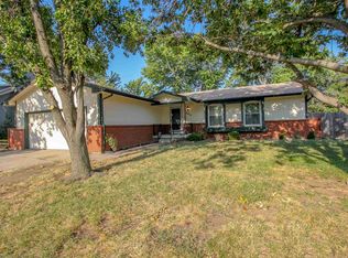 2017 S Flynn St, Wichita, KS 67207