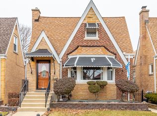 3524 N Nordica Ave, Chicago, IL 60634