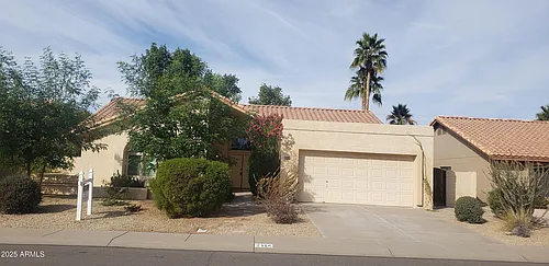 2418 W Alamo Dr Photo 1