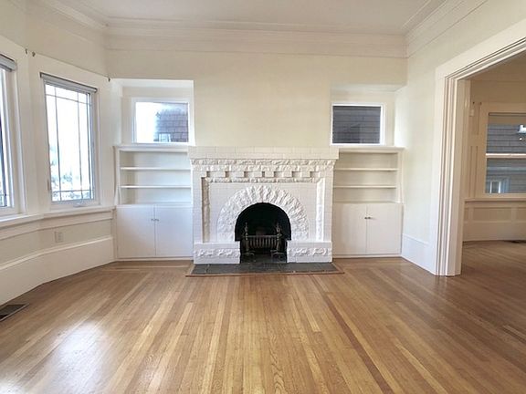 3rd image of 1714 Santa Clara Ave