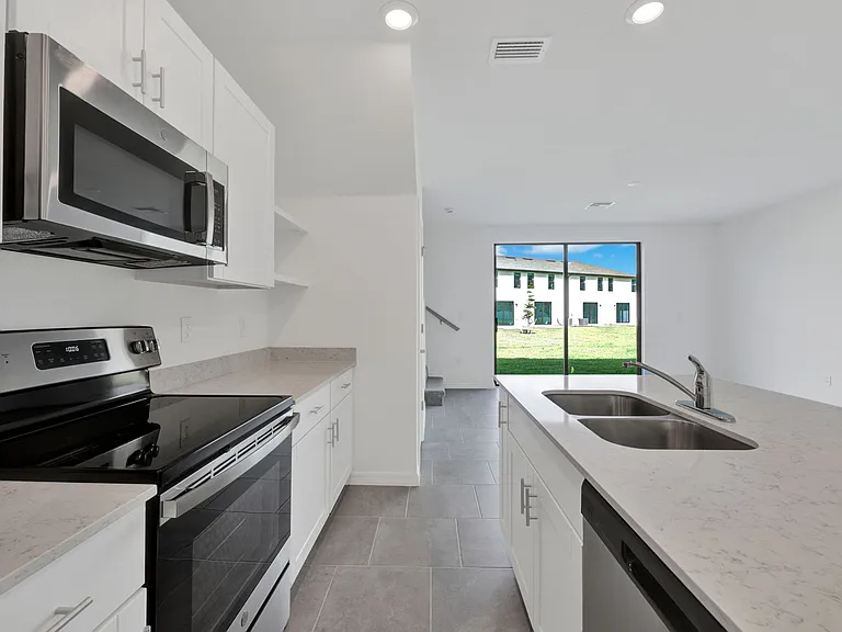 14236 Oviedo Pl — Photo 18
